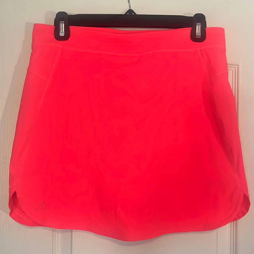 NWT Adidas Coral Golf Skirt